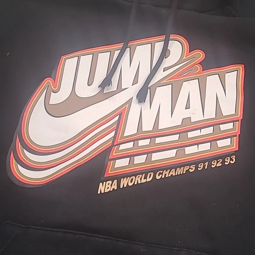 Nike Men's Air Jordan Jumpman Logo Pullover Hoodie Black Medium like new